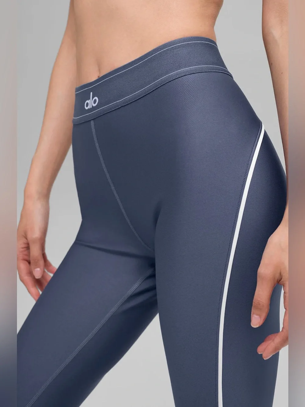 ALO Yoga Airlift High-Waist Suit Up Legging Bluestone White